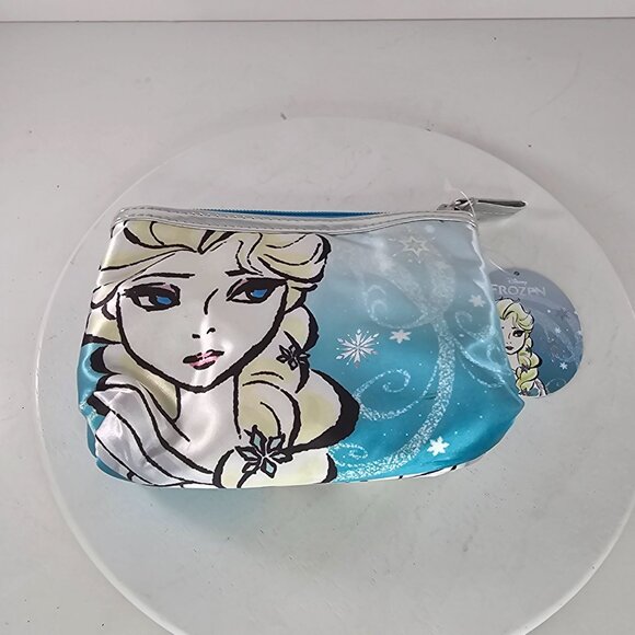 Disney Frozen Elsa Cosmetic Pouch By London Soho Beauty Small Blue White Zipper - Picture 2 of 5